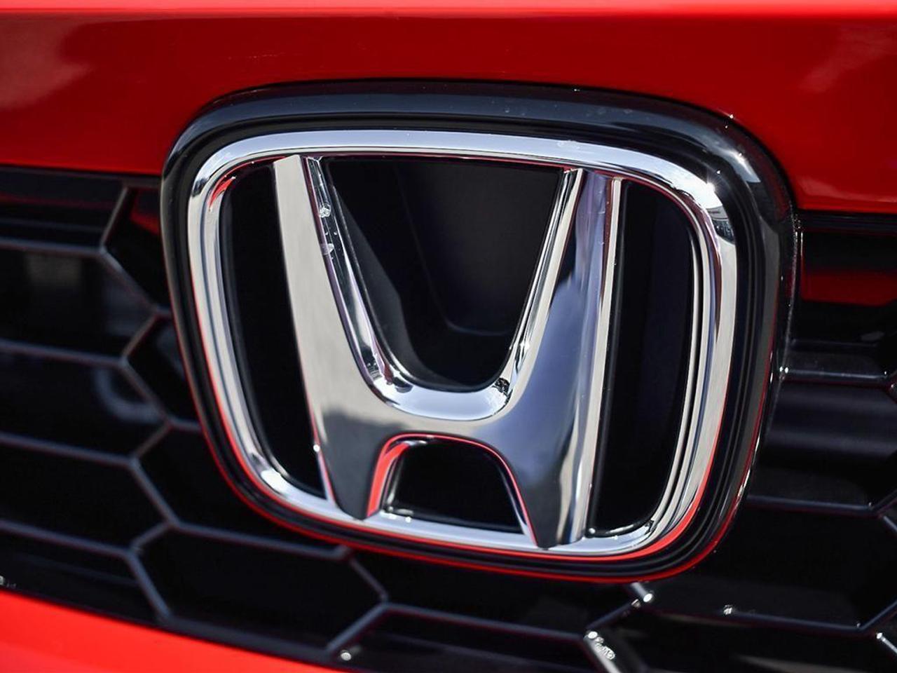 2026 Honda Civic Hybrid Sport Touring 4dr Sedan Photo
