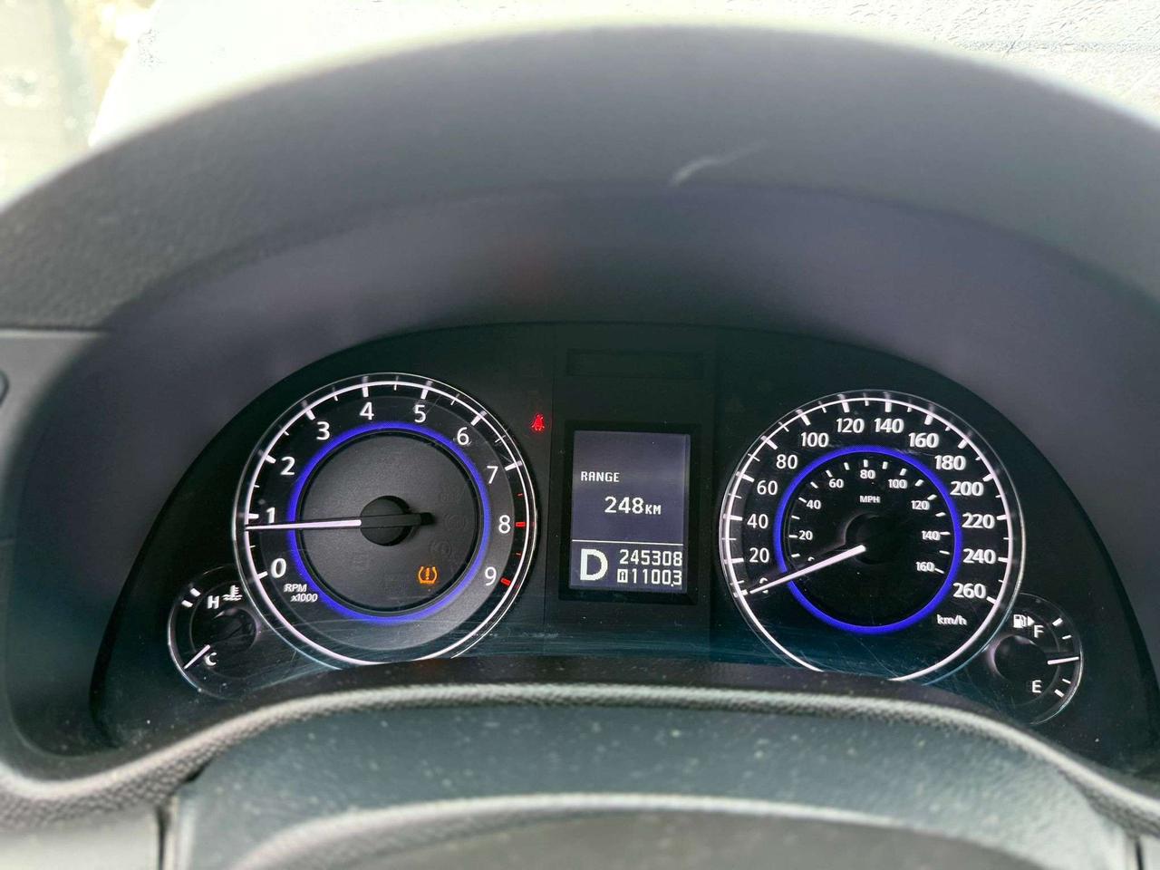 2010 Infiniti G37 X Photo