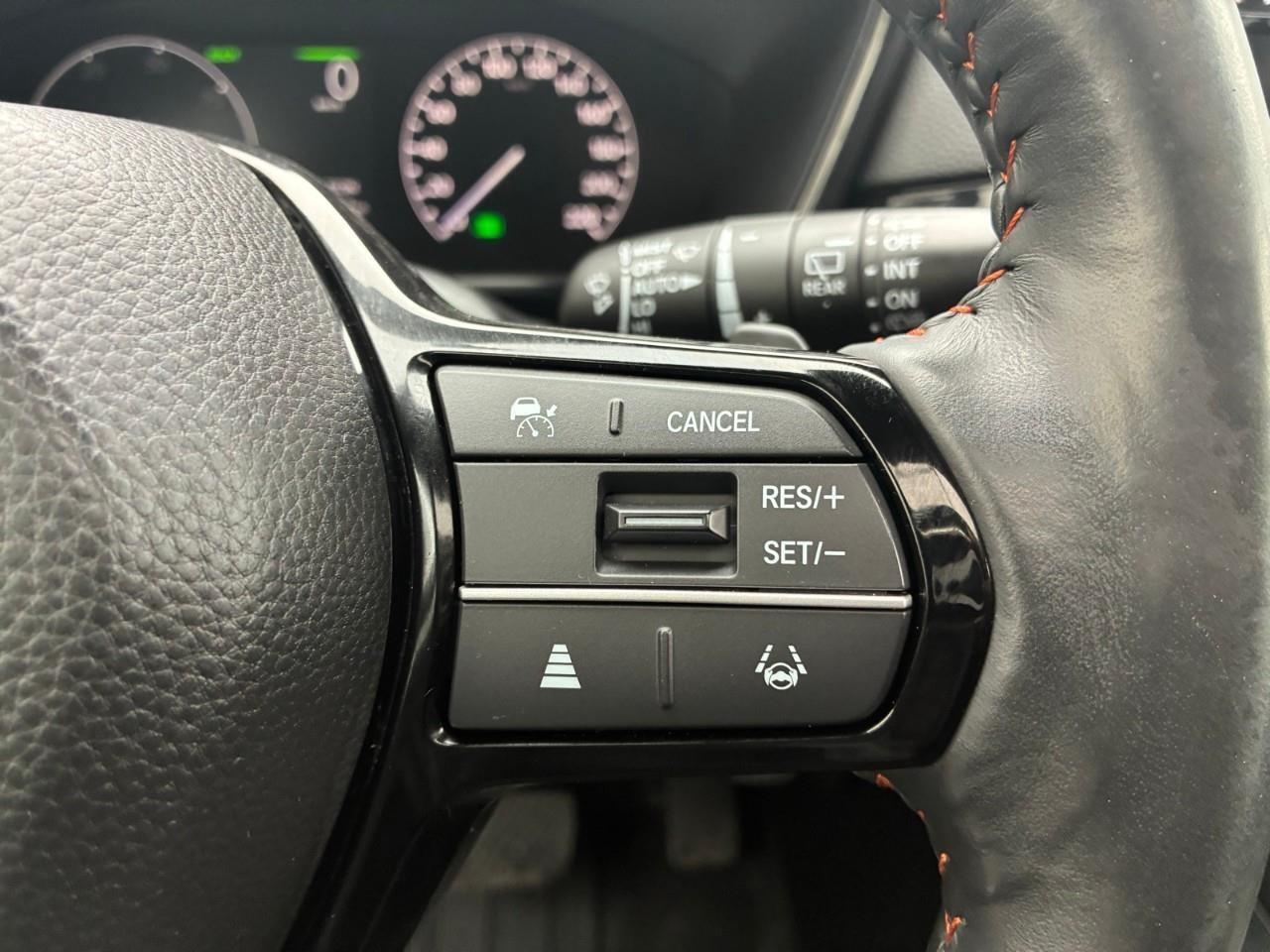 2023 Honda CR-V Hybrid Touring 4dr All-Wheel Drive Photo