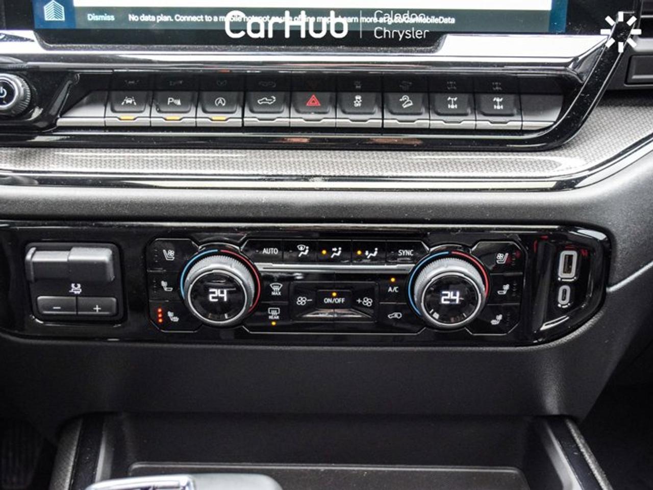 2024 Chevrolet Silverado 1500 ZR2 Photo