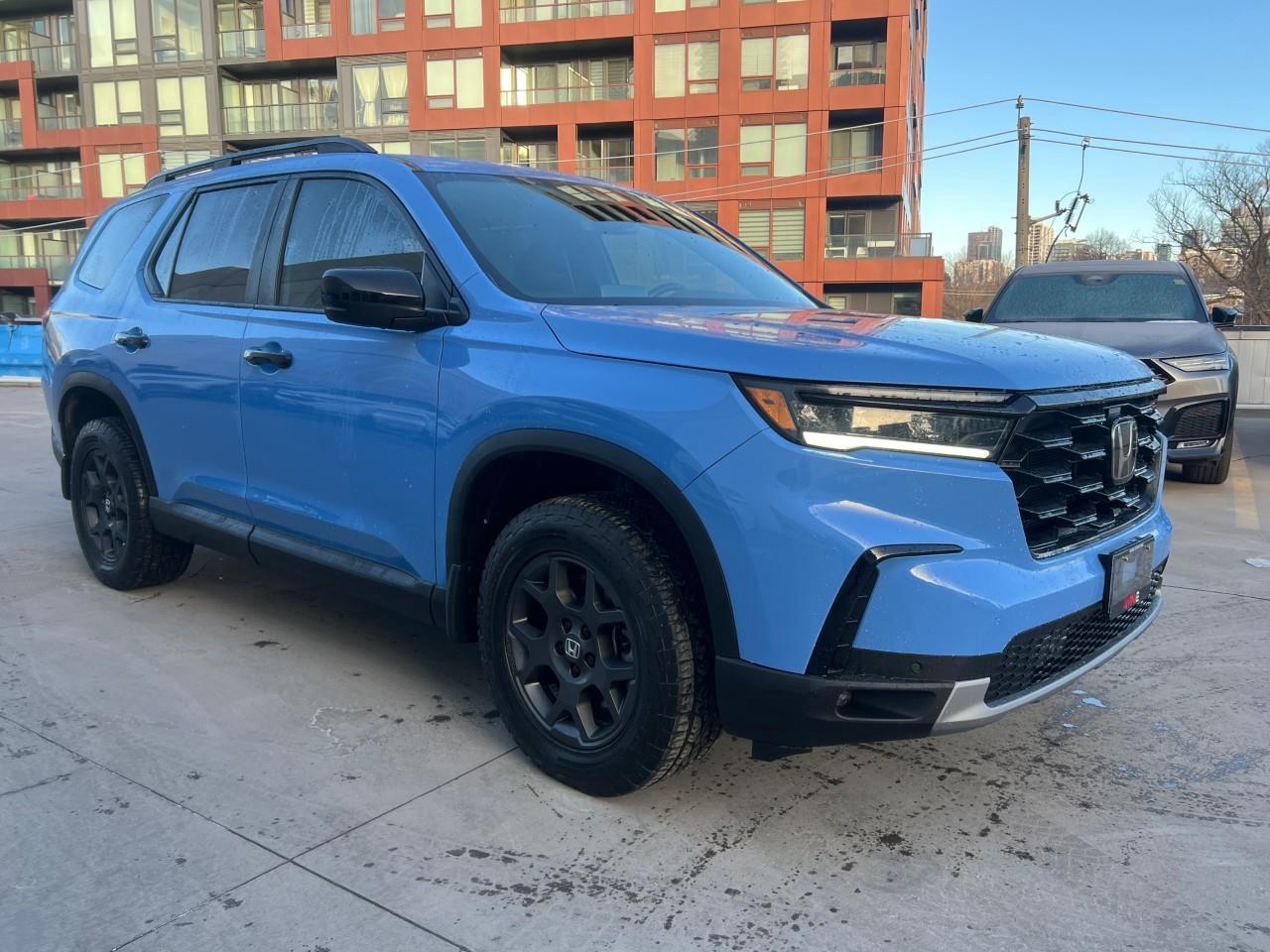 2023 Honda Pilot TrailSport 4dr All-Wheel Drive Photo