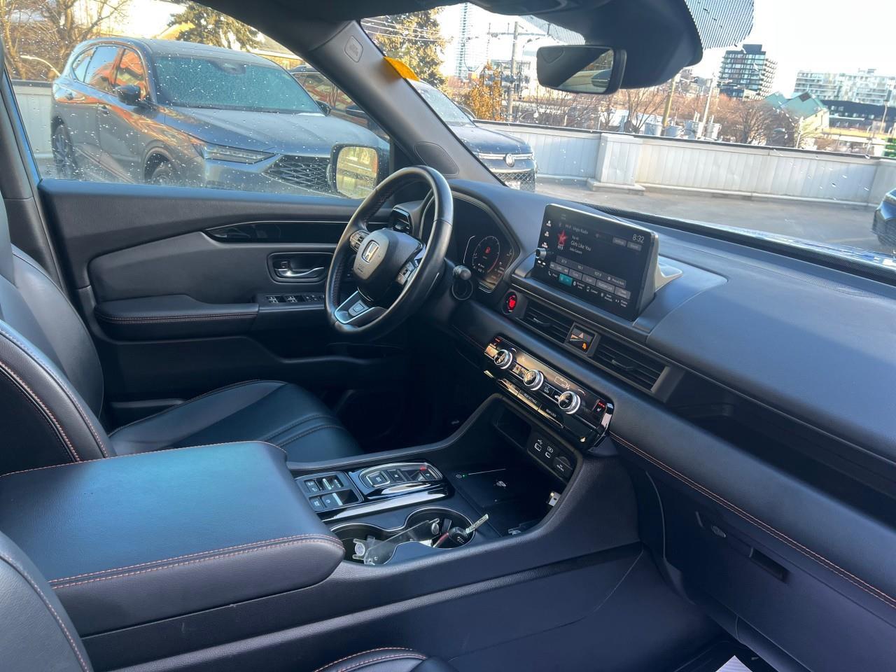 2023 Honda Pilot TrailSport 4dr All-Wheel Drive Photo