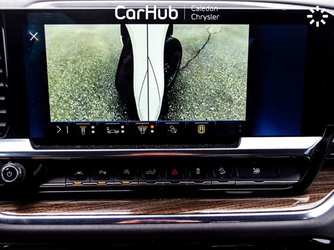 2024 Chevrolet Silverado 1500 RST Photo