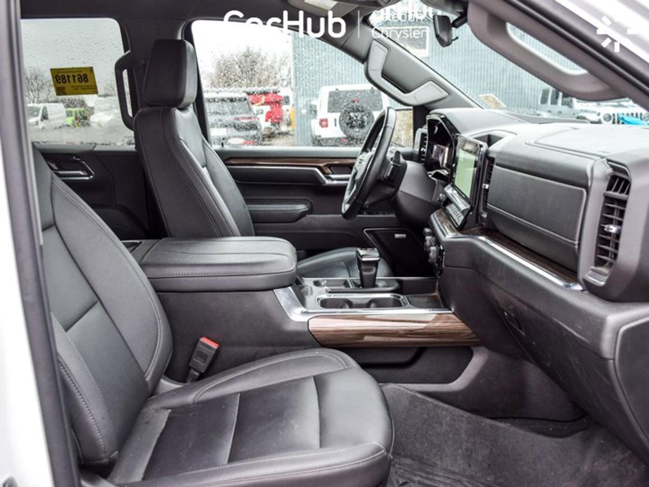 2024 Chevrolet Silverado 1500 RST Photo