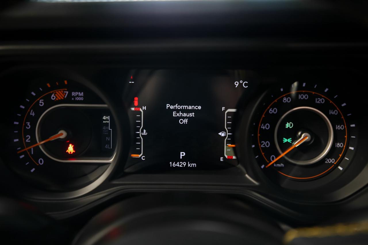 2024 Jeep Wrangler RUBICON 392 FINAL EDITION 4X4 V8 470HP PWRTOP RARE Photo