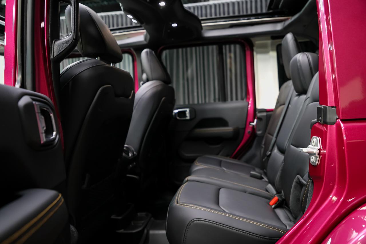 2024 Jeep Wrangler RUBICON 392 FINAL EDITION 4X4 V8 470HP PWRTOP RARE Photo