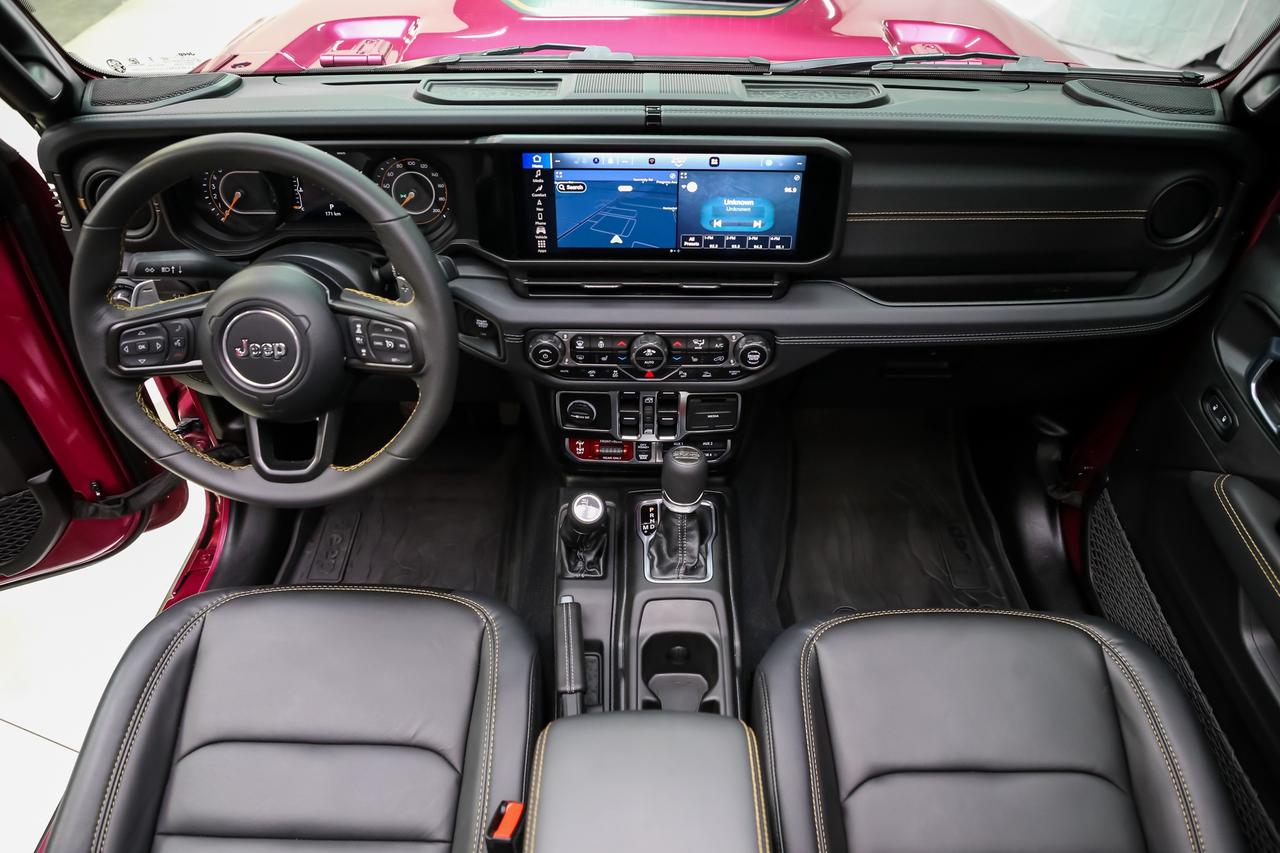 2024 Jeep Wrangler RUBICON 392 FINAL EDITION 4X4 V8 470HP PWRTOP RARE Photo