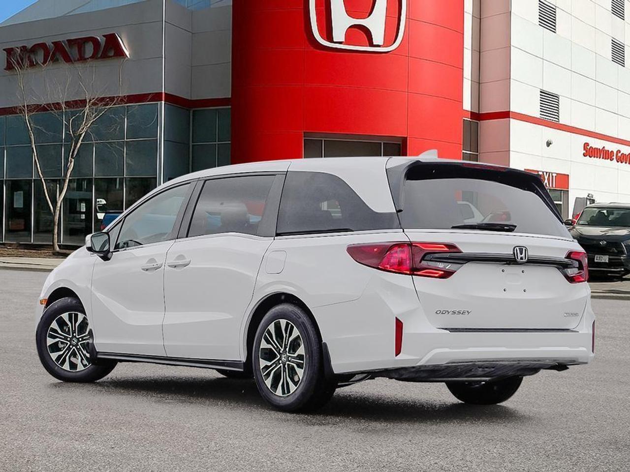 2026 Honda Odyssey Touring Passenger Van Photo3