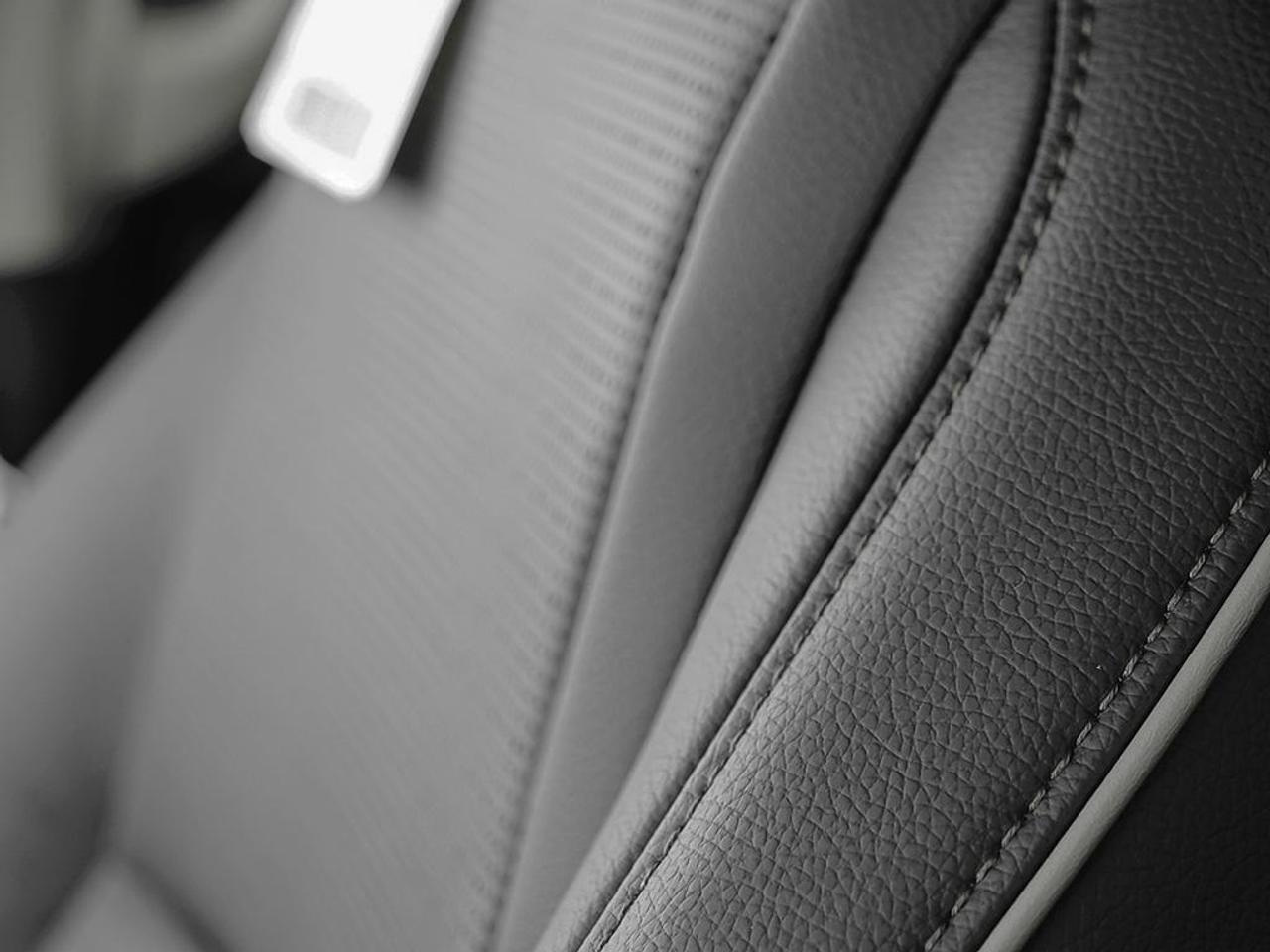 2026 Honda Odyssey Touring Passenger Van Photo