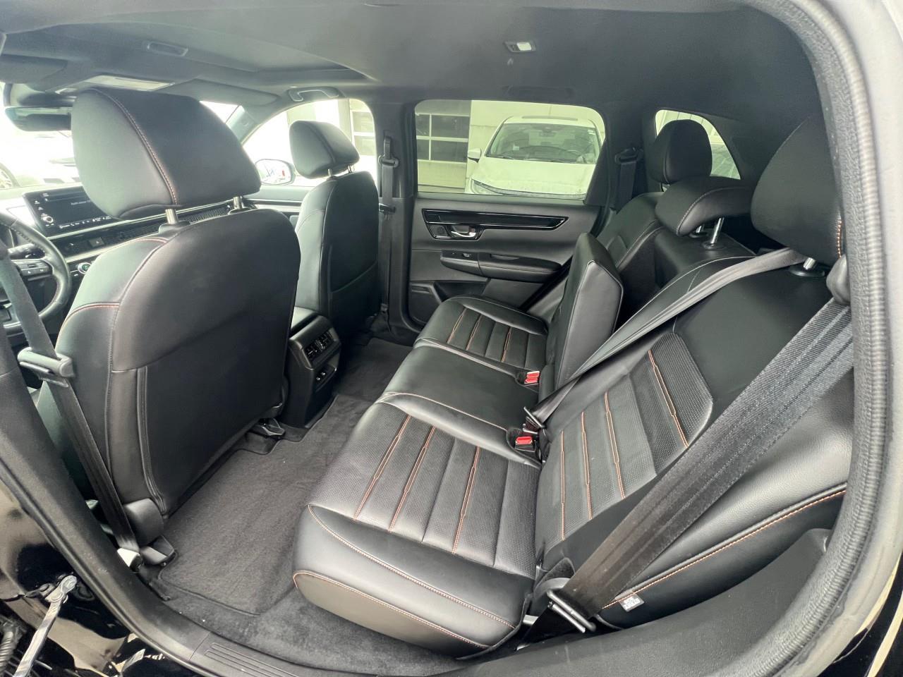 2023 Honda CR-V Hybrid Touring 4dr All-Wheel Drive Photo