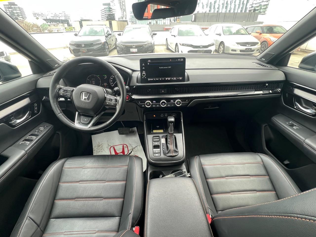 2023 Honda CR-V Hybrid Touring 4dr All-Wheel Drive Photo