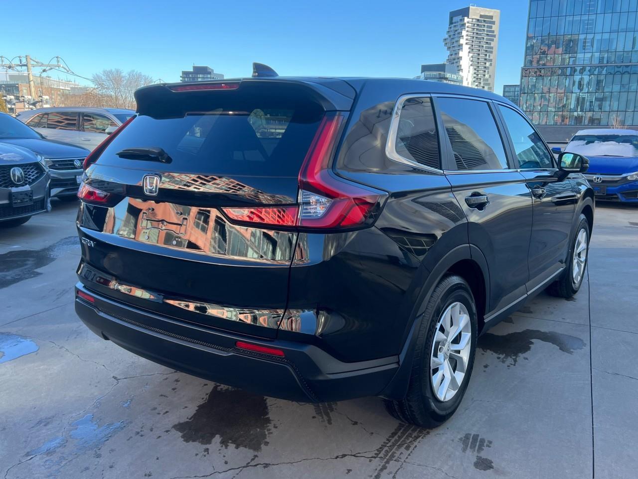 2024 Honda CR-V LX-B 4dr Front-Wheel Drive Photo