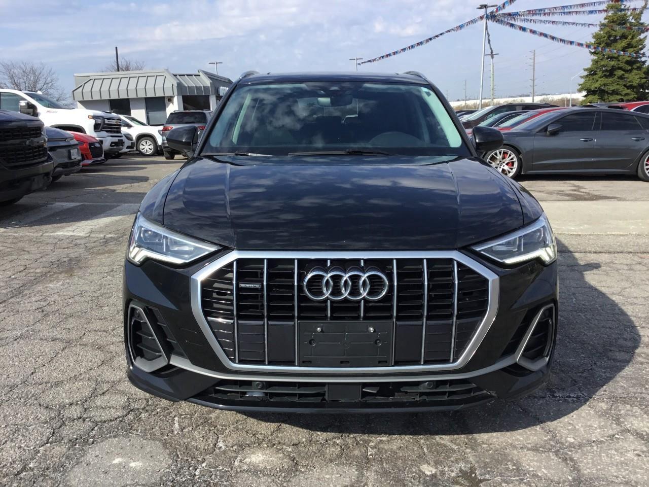 2021 Audi Q3 45 Progressiv Photo
