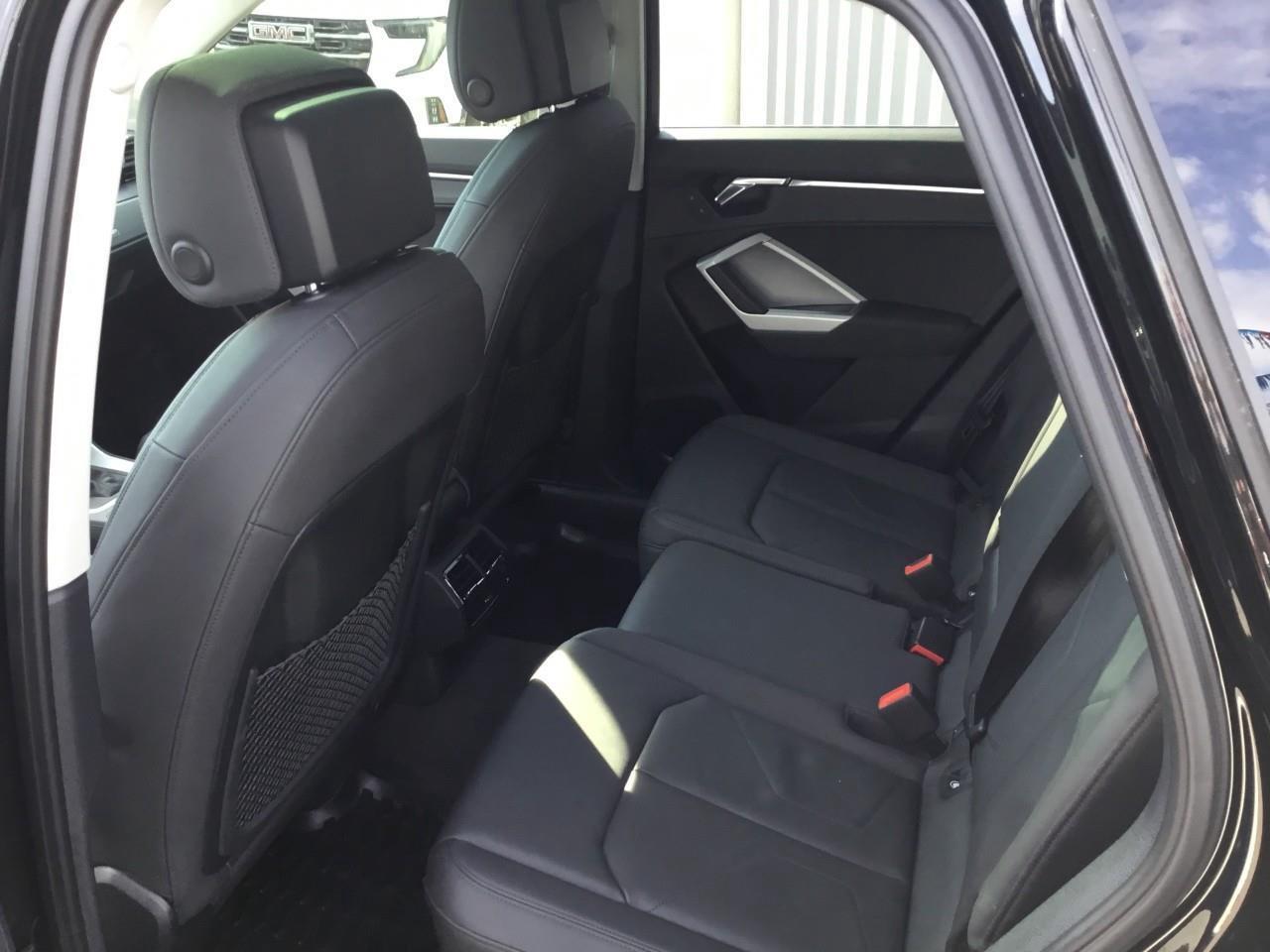 2021 Audi Q3 45 Progressiv Photo