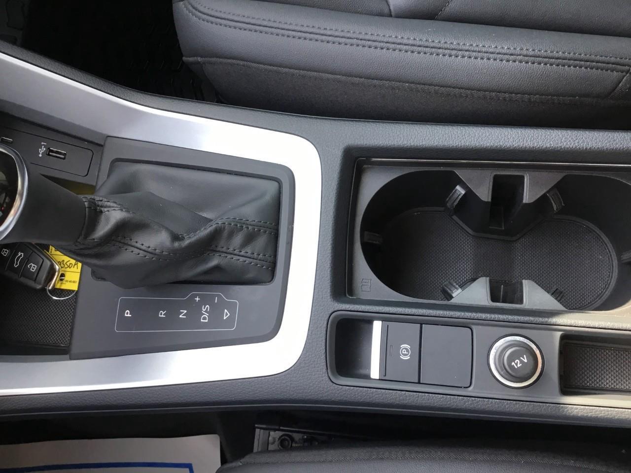 2021 Audi Q3 45 Progressiv Photo