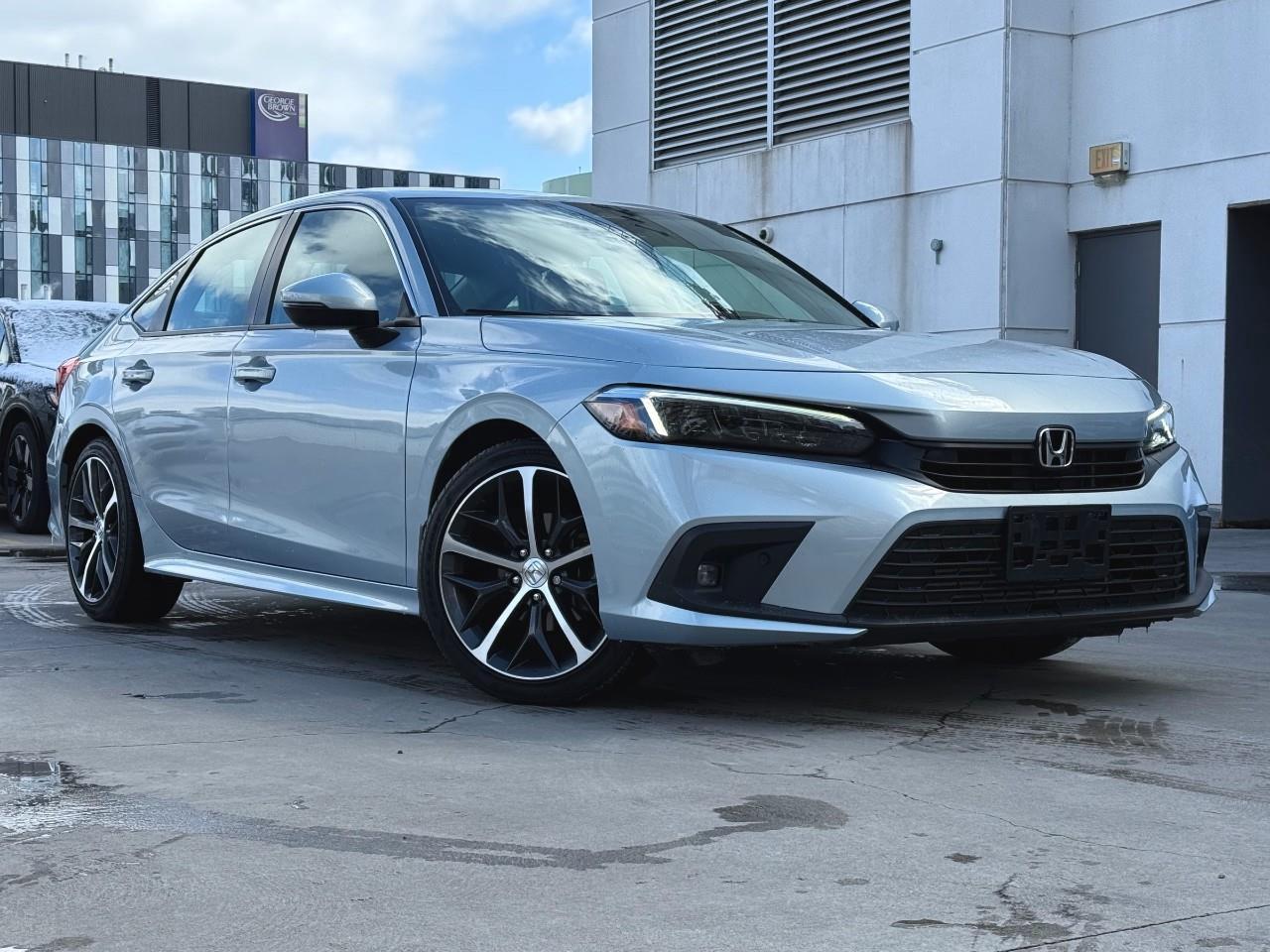 2022 Honda Civic Touring 4dr Sedan Photo