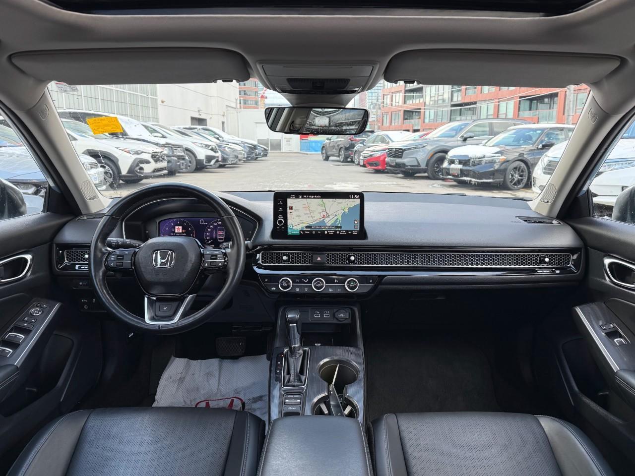 2022 Honda Civic Touring 4dr Sedan Photo
