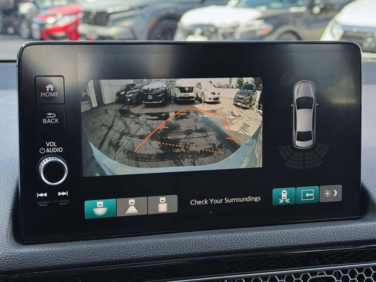 2022 Honda Civic Touring 4dr Sedan Photo