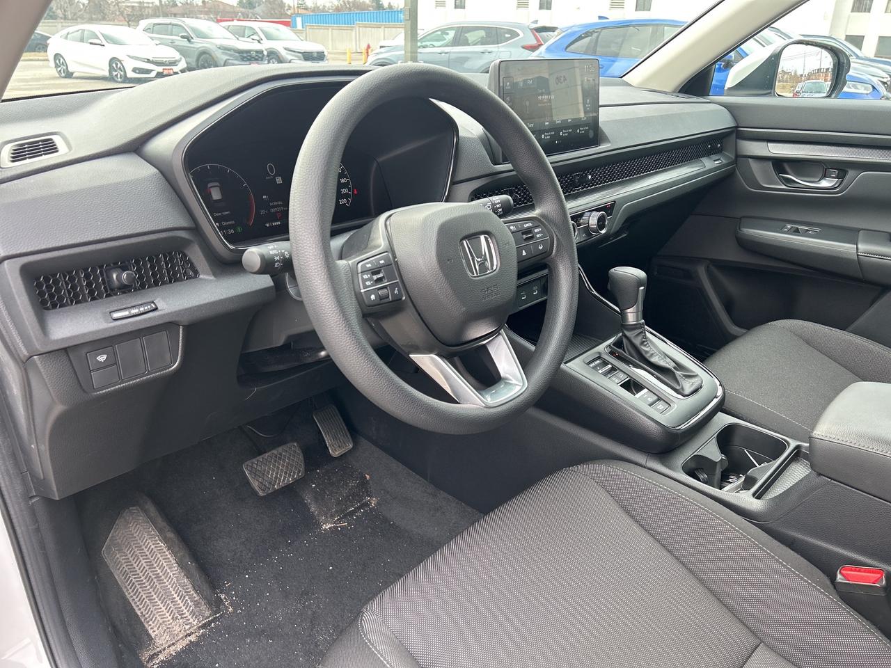 2026 Honda CR-V LX FWD CarPlay  Bluetooth Rear Camera H.Seats Photo