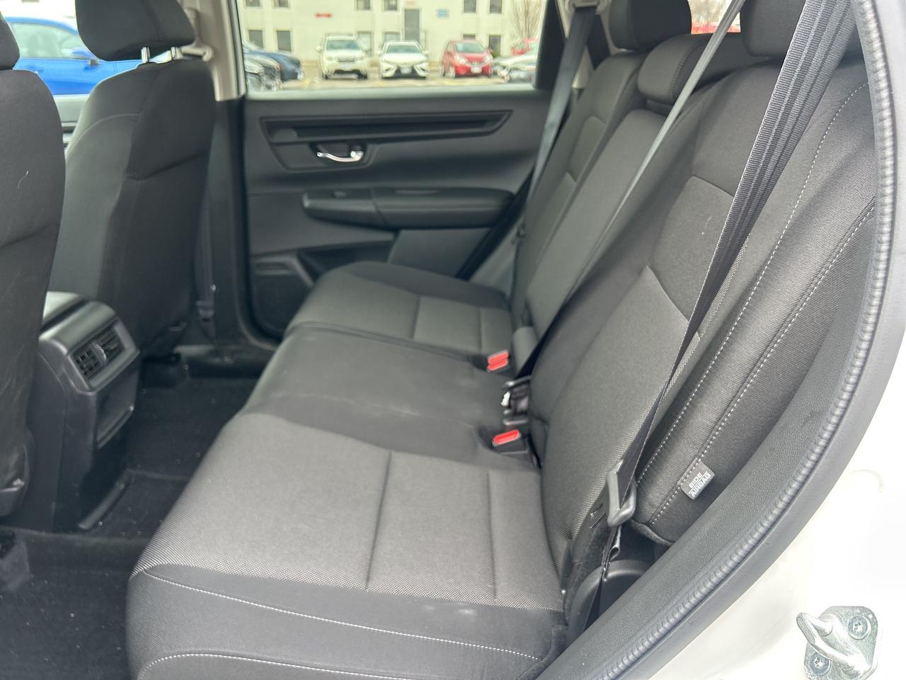 2026 Honda CR-V LX FWD CarPlay  Bluetooth Rear Camera H.Seats Photo