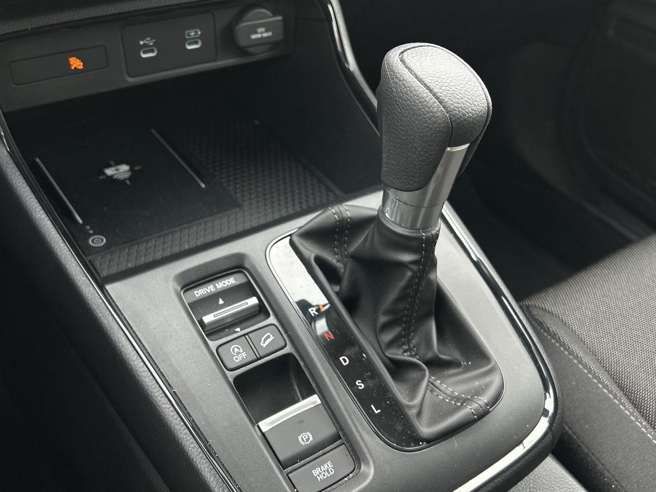 2026 Honda CR-V LX FWD CarPlay  Bluetooth Rear Camera H.Seats Photo