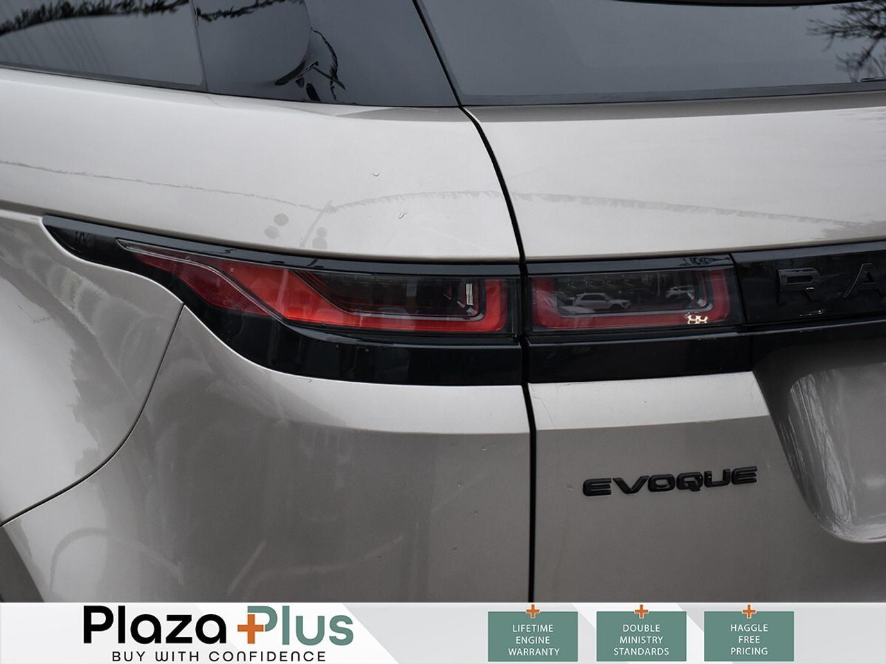 2023 Land Rover Range Rover Evoque S Photo