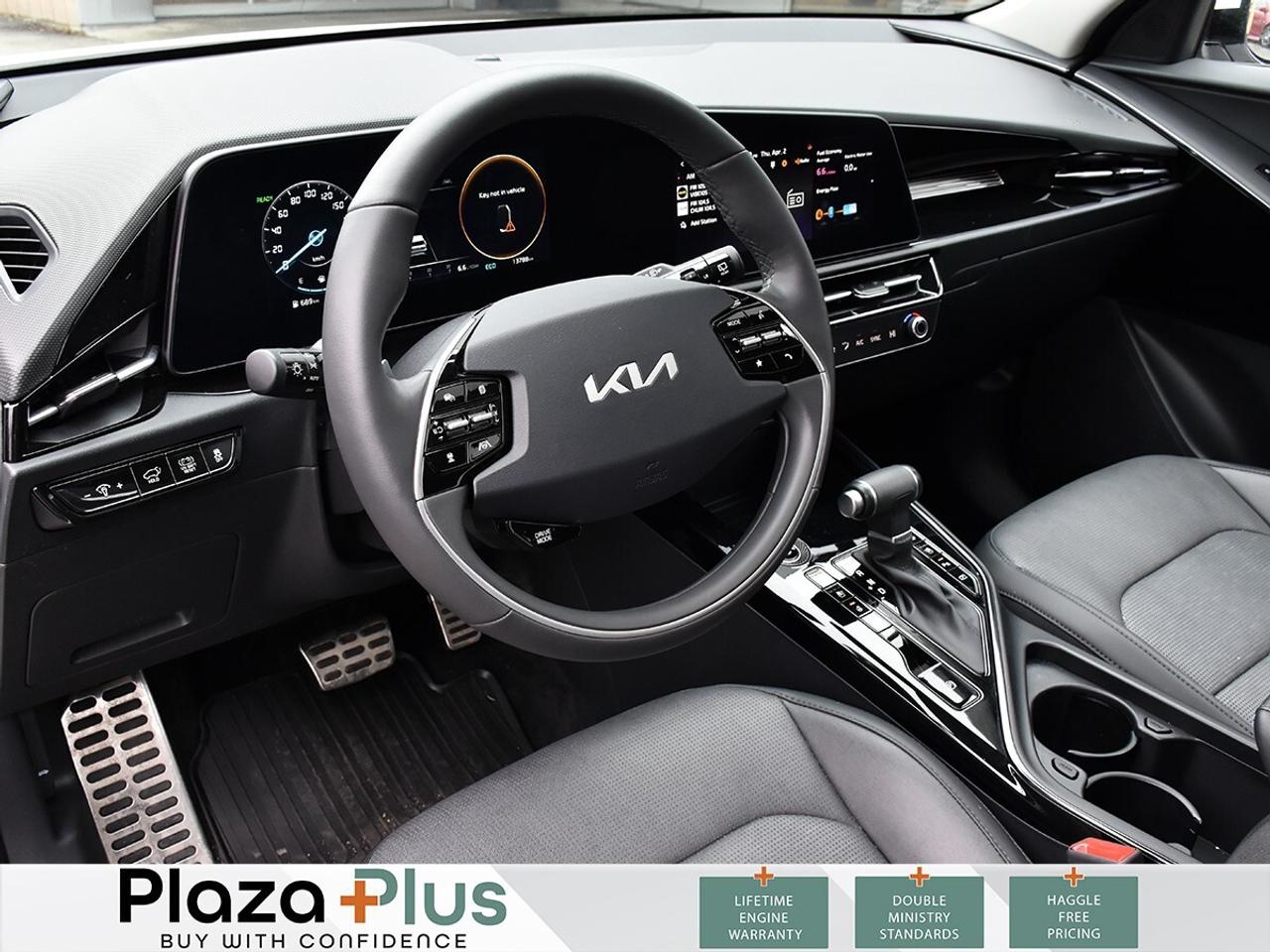 2025 Kia NIRO SX Photo