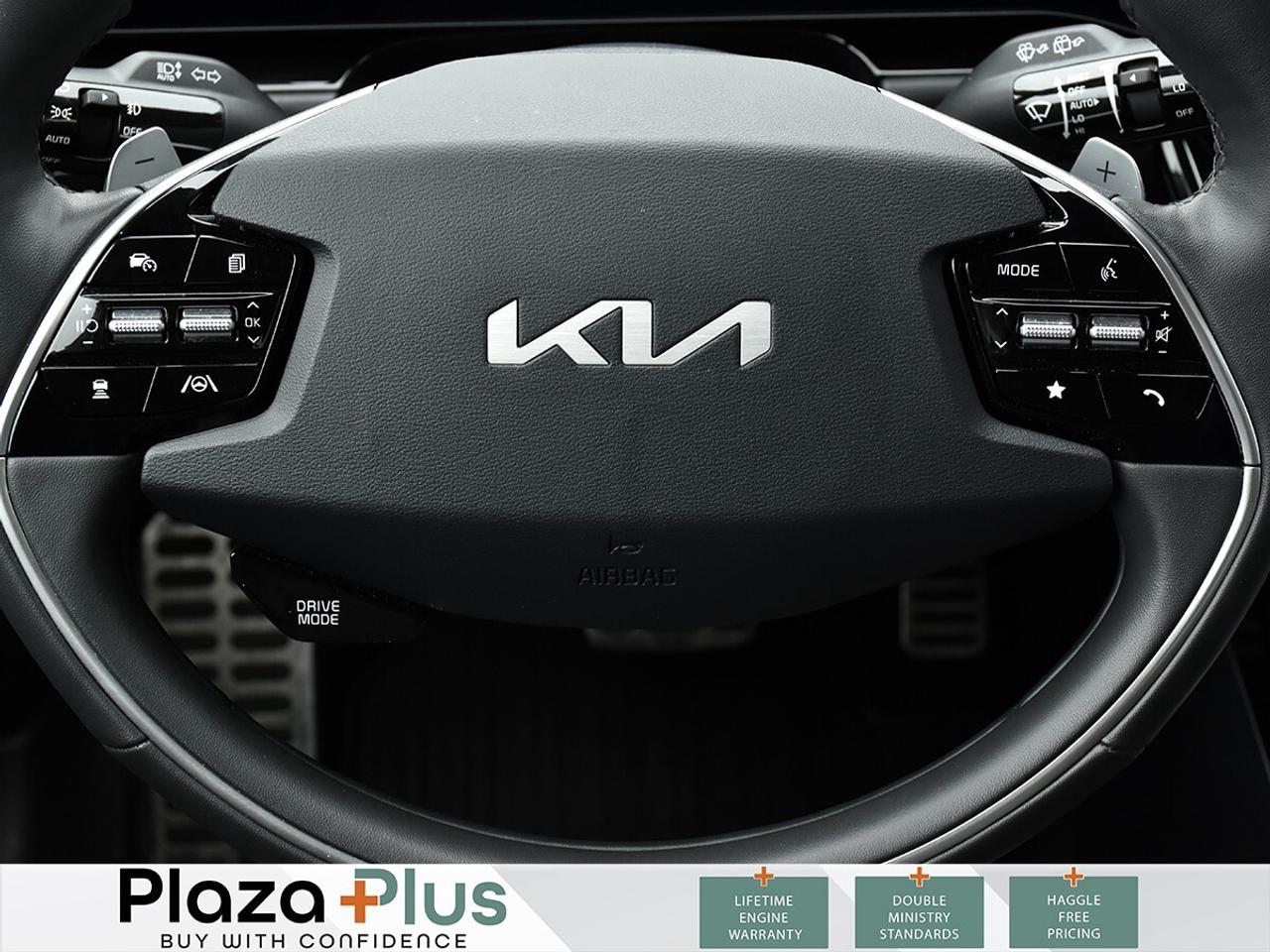 2025 Kia NIRO SX Photo