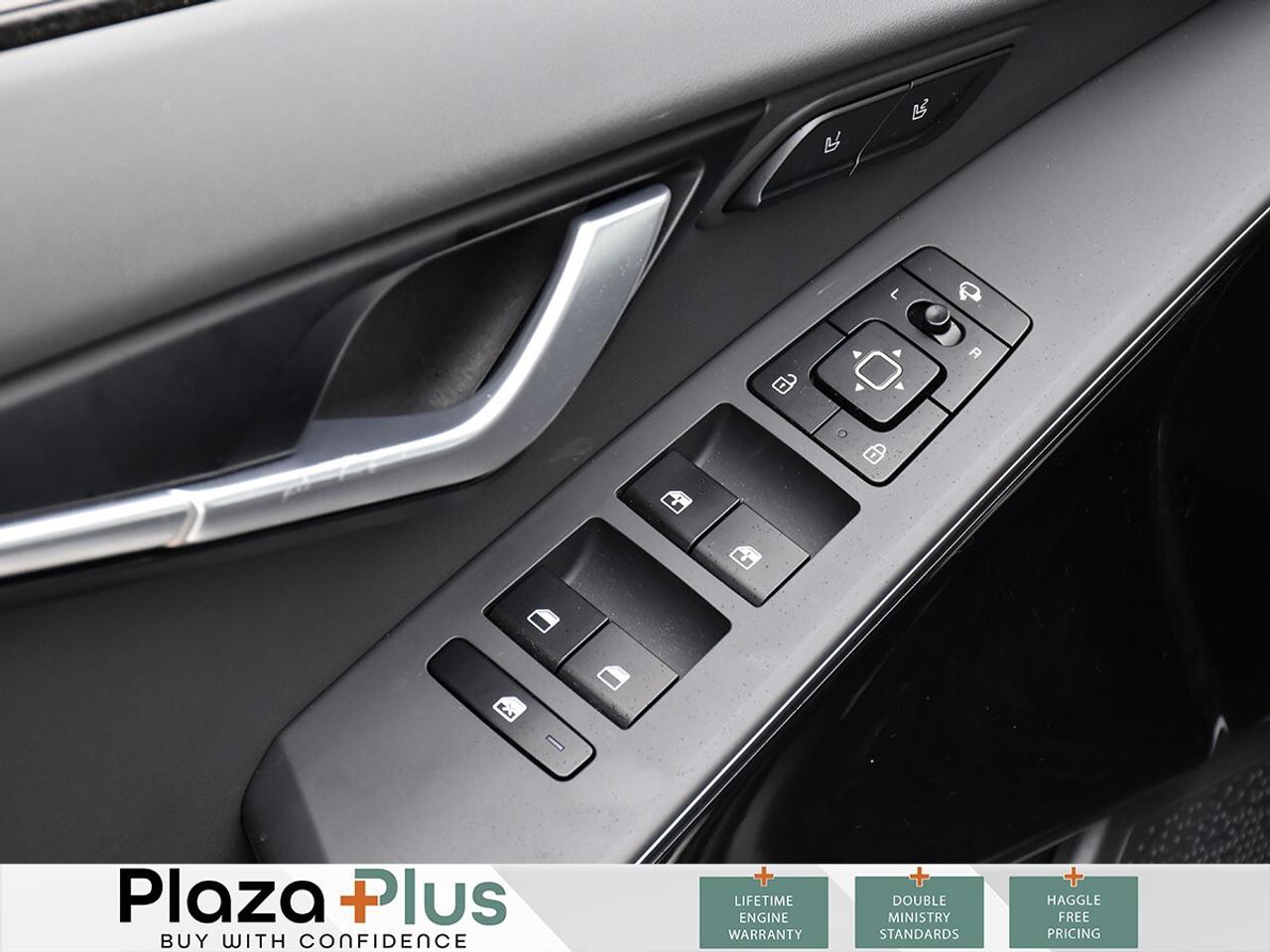 2025 Kia NIRO SX Photo