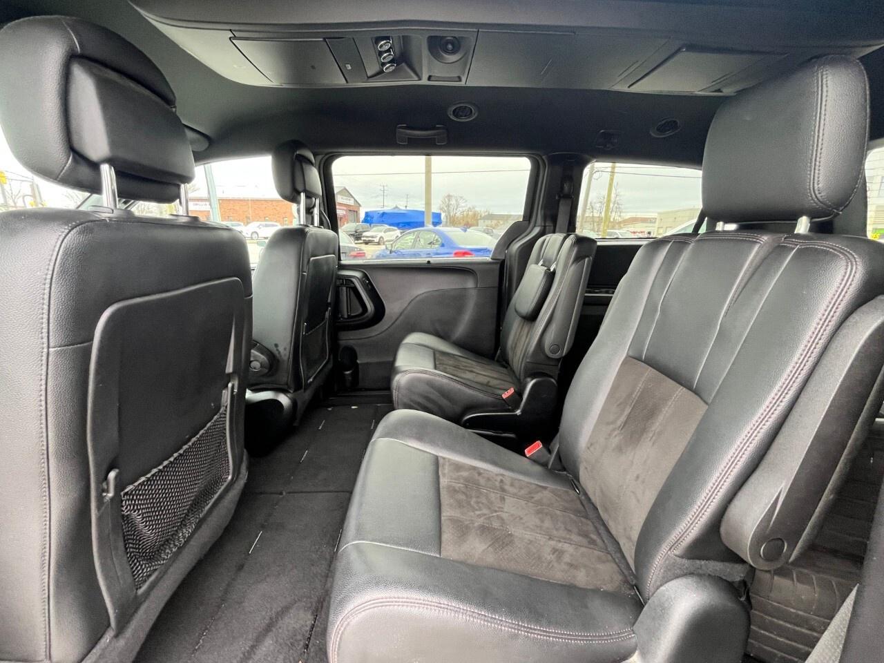 2019 Dodge Grand Caravan 35TH ANNIVERSARY   HEATED SEATS   CLEAN CARFAX   C Photo