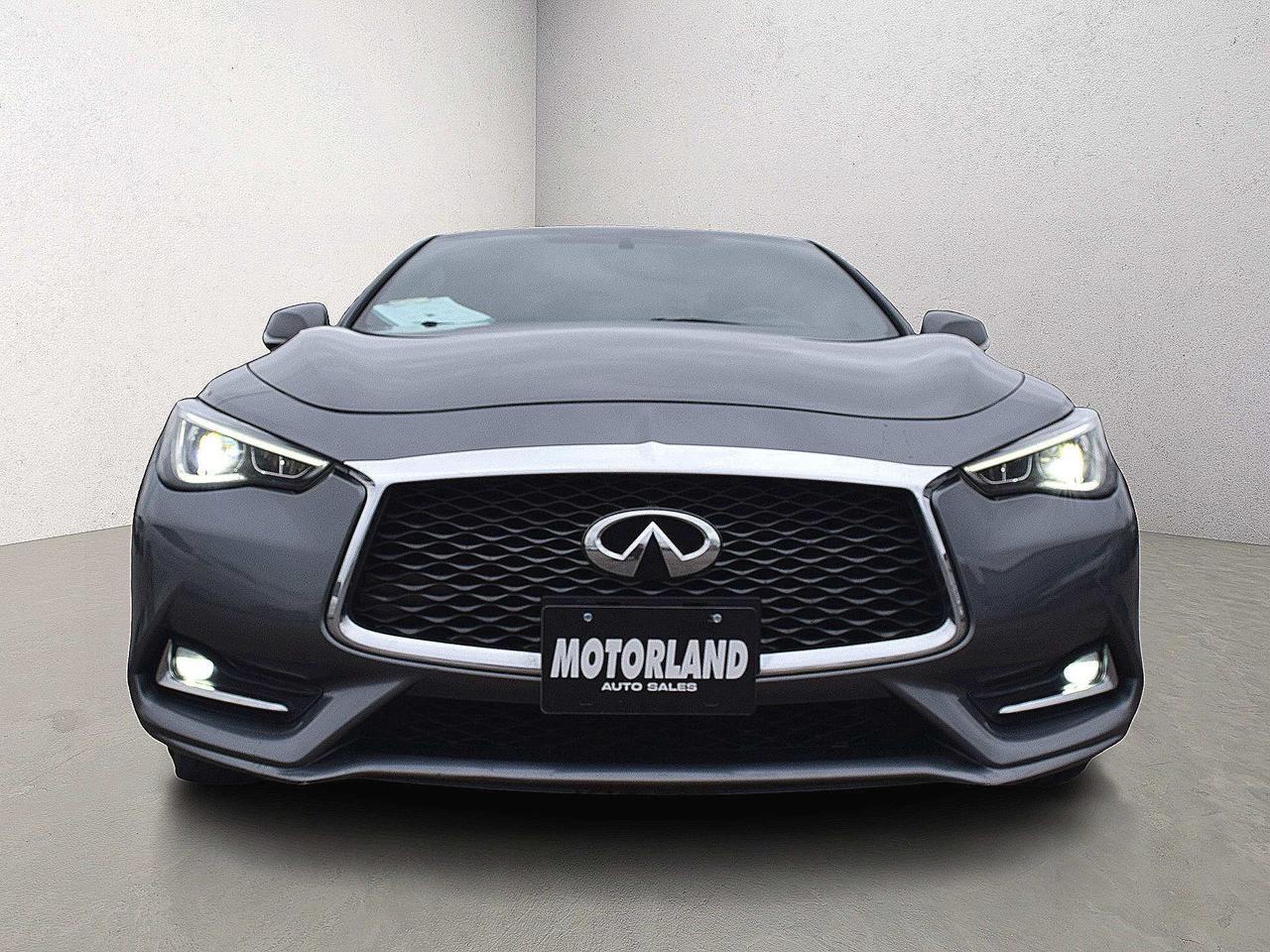 2017 Infiniti Q60 3.0T Premium Photo