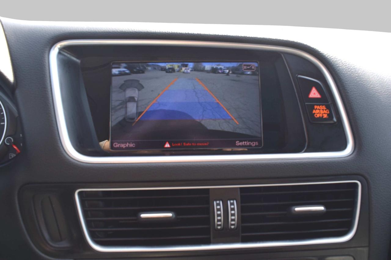 2016 Audi Q5 2.0T Progressiv Navi Panoramic Sunroof Photo