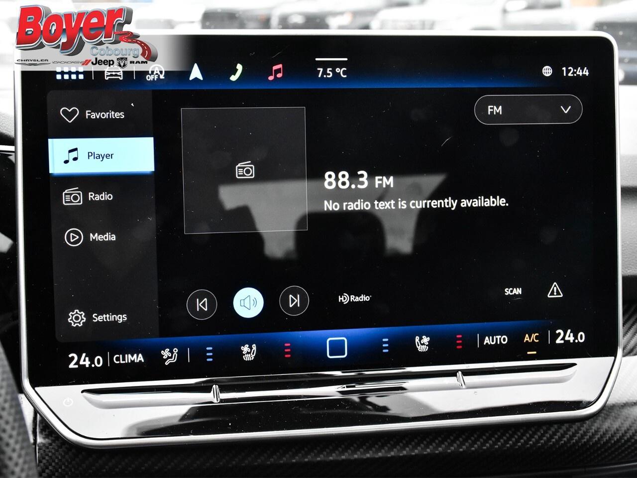 2025 Volkswagen Golf R Black Edition DSG Photo