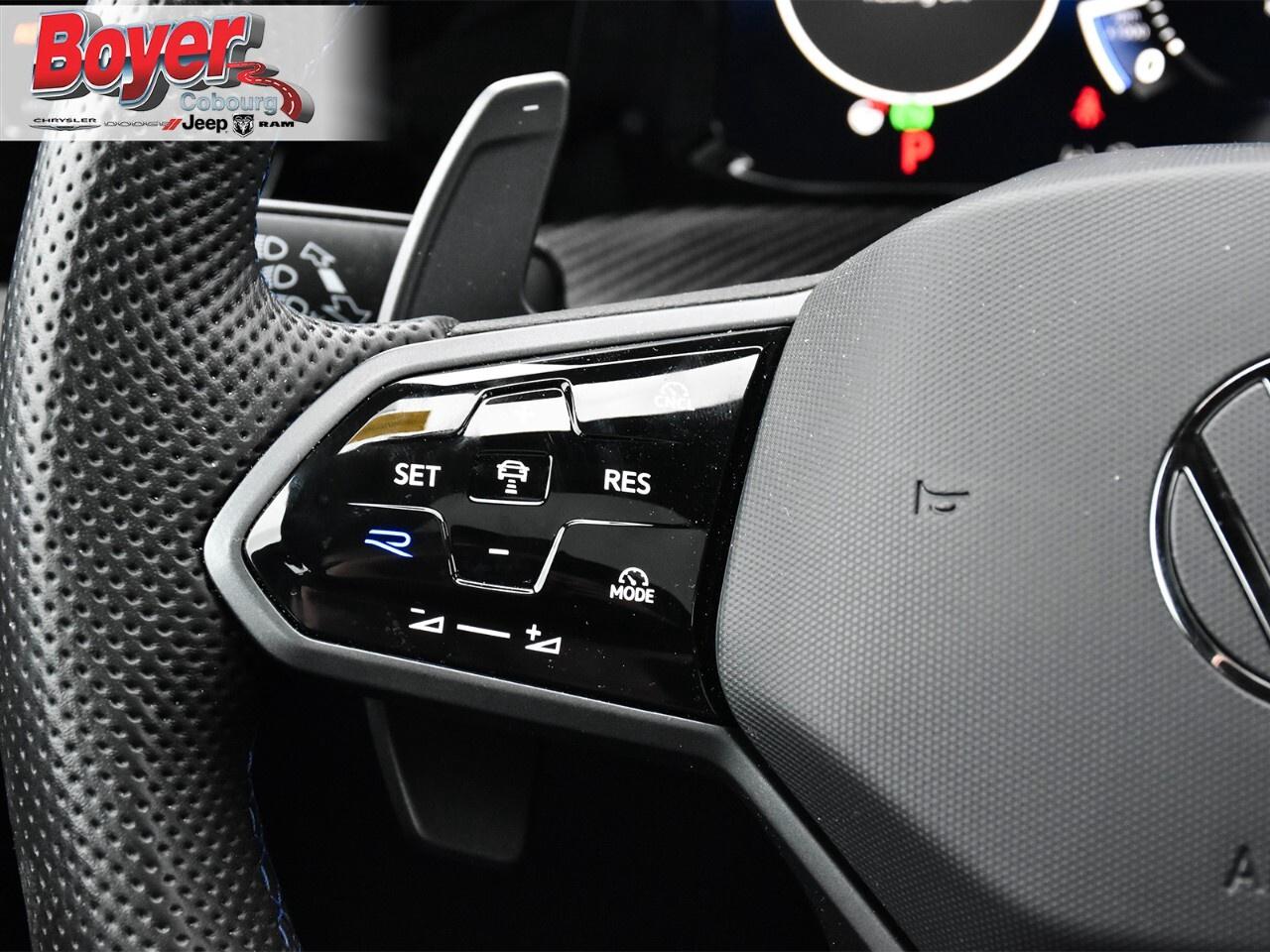 2025 Volkswagen Golf R Black Edition DSG Photo