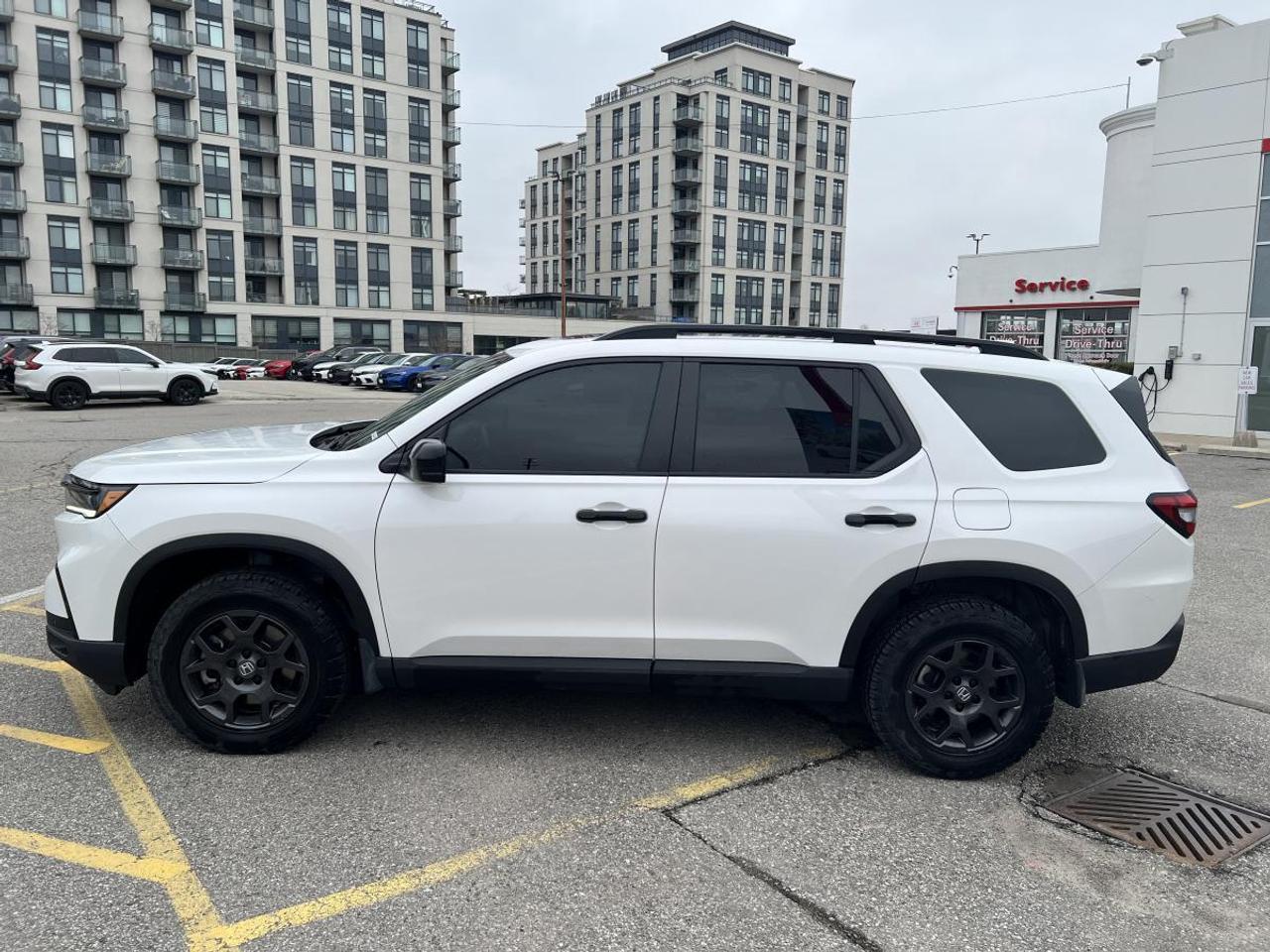 2025 Honda Pilot Trailsport *EXTENDED FACTORY WARRANTY*NO REPORTED Photo