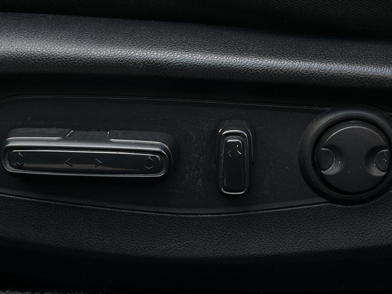 2024 Honda Accord EX Pearl White   Sunroof   Htd Seats   Blind Spot Photo