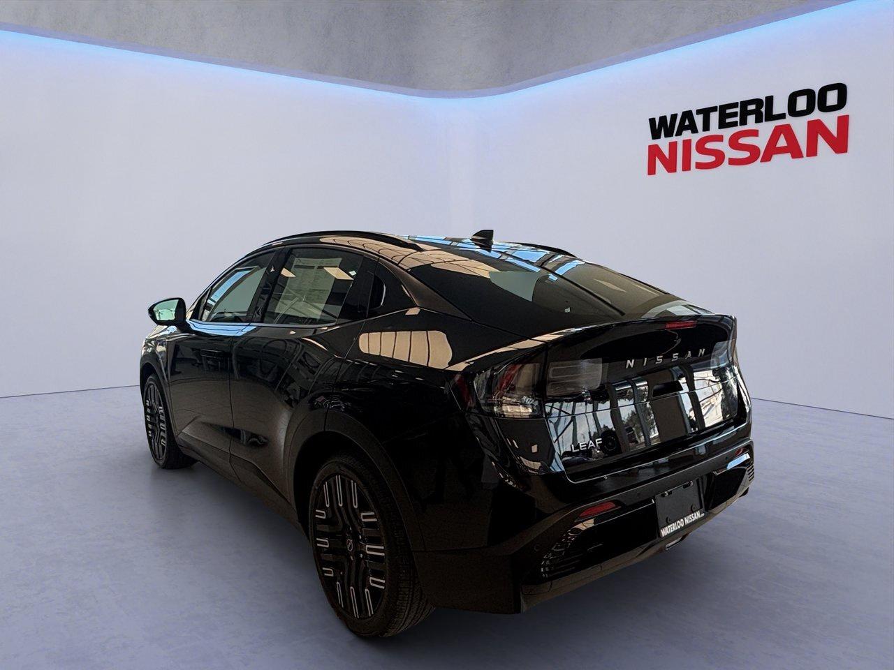 2026 Nissan Leaf PLATINUM+ Photo