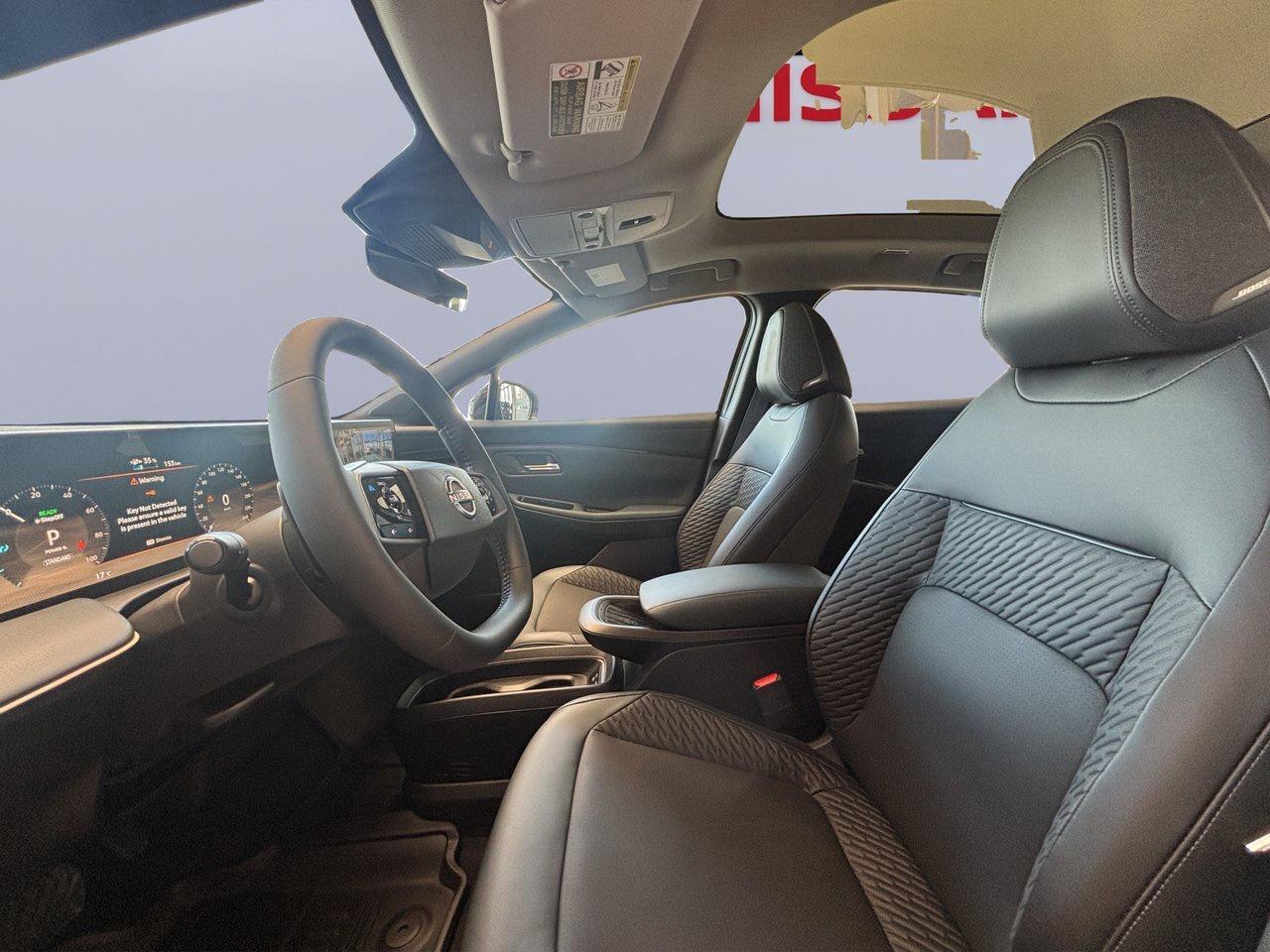 2026 Nissan Leaf PLATINUM+ Photo