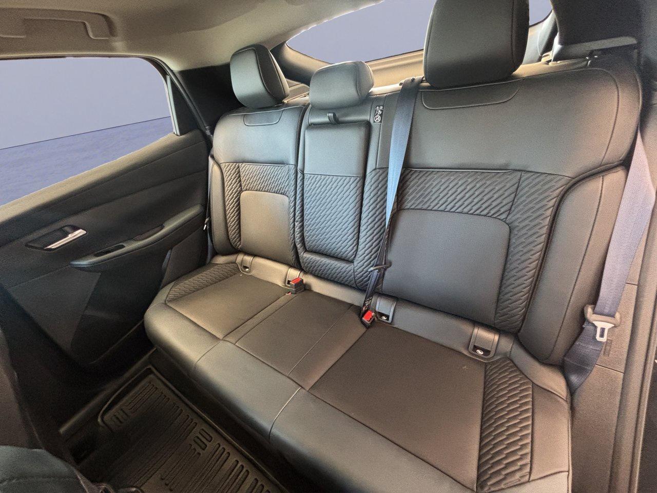 2026 Nissan Leaf PLATINUM+ Photo