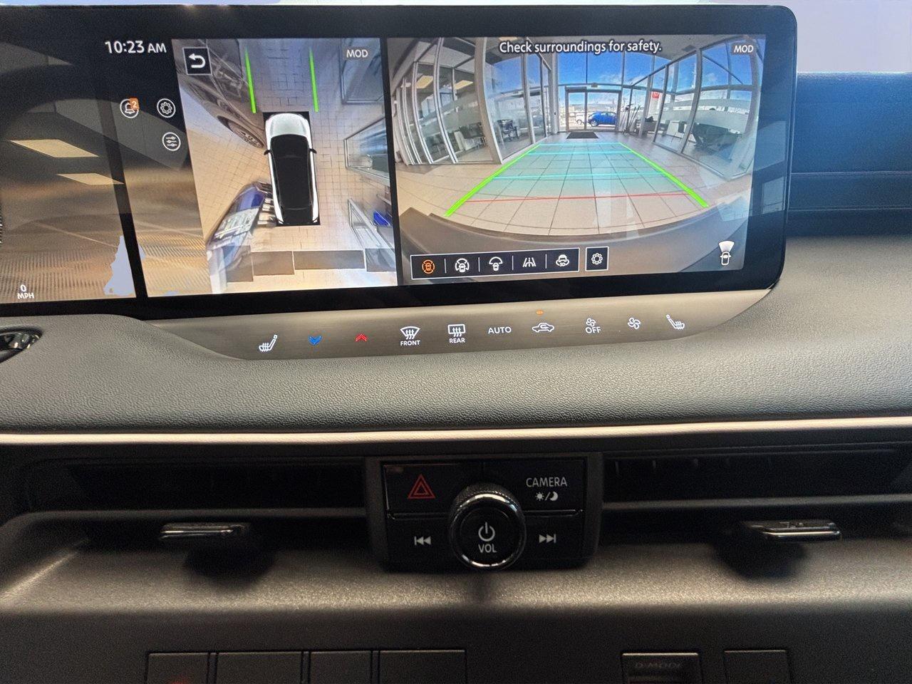 2026 Nissan Leaf PLATINUM+ Photo