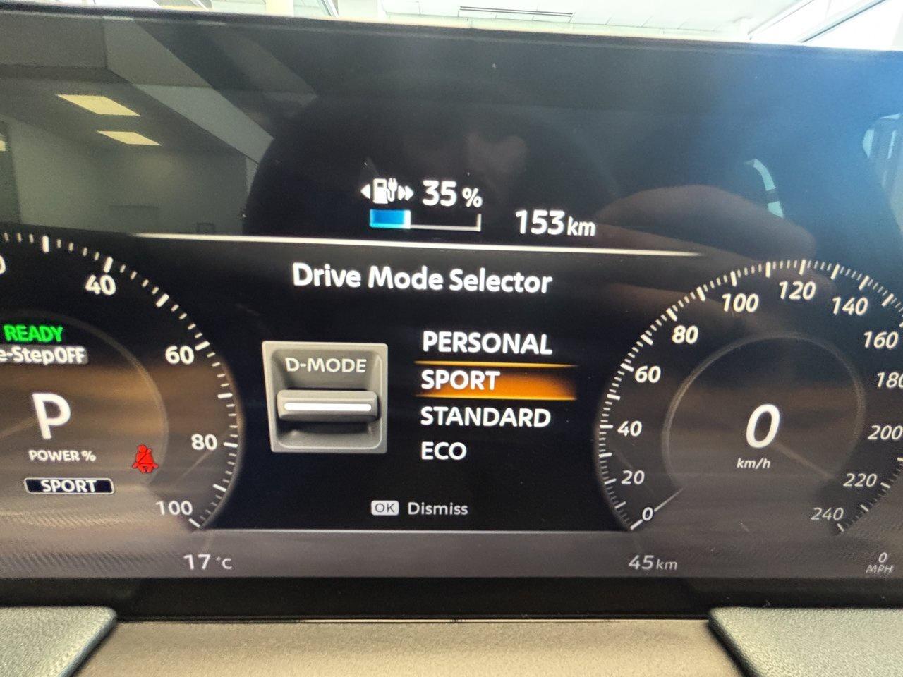 2026 Nissan Leaf PLATINUM+ Photo