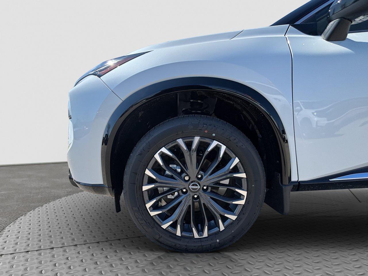 2026 Nissan Rogue Platinum Photo