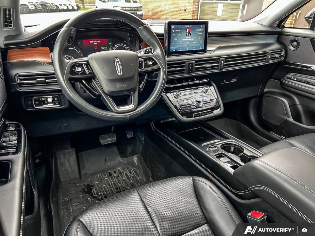 2020 Lincoln Corsair Reserve   HTD STEER WHEEL   LTHR   HTD SEATS Photo