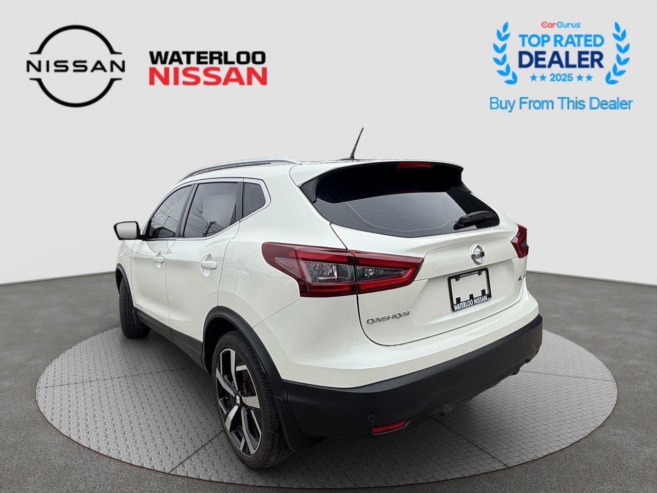 2021 Nissan Qashqai SL PLATINUM PACKAGE Photo2