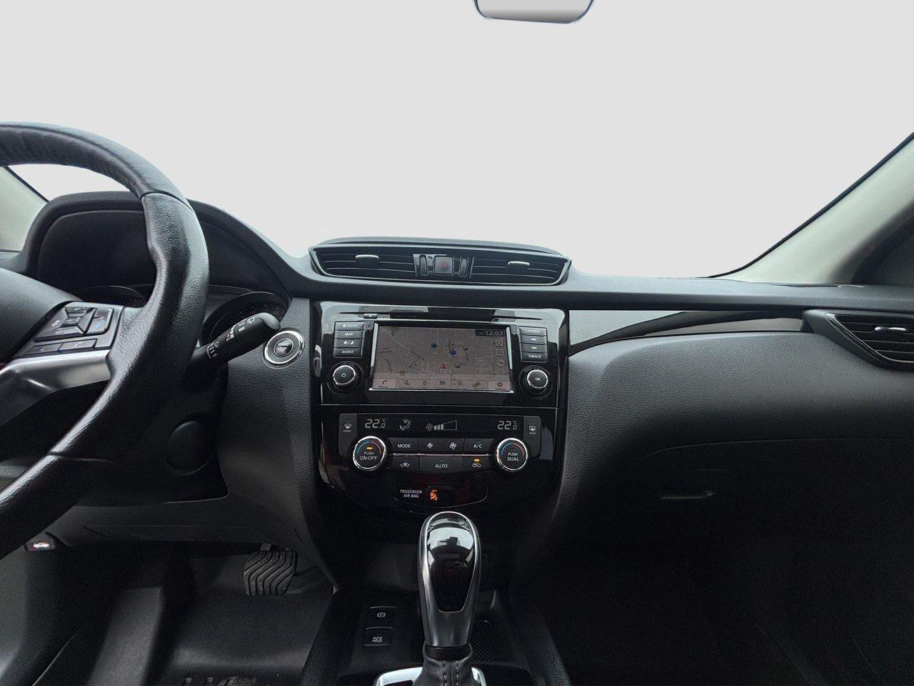 2021 Nissan Qashqai SL PLATINUM PACKAGE Photo