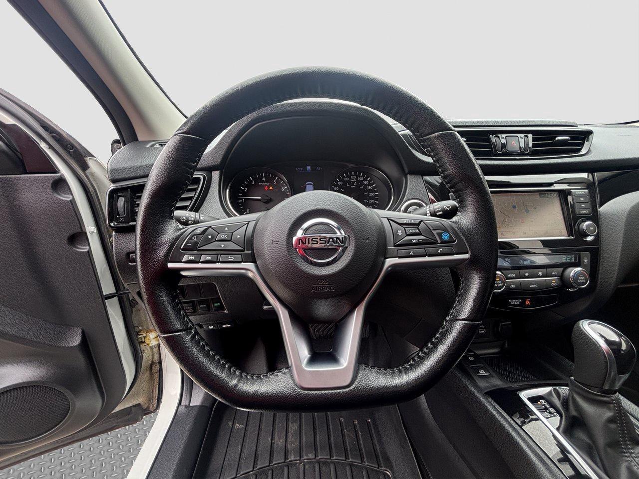 2021 Nissan Qashqai SL PLATINUM PACKAGE Photo
