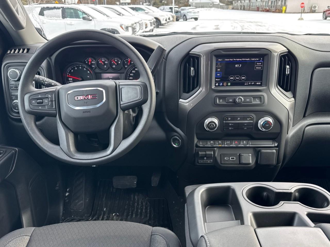 2026 GMC Sierra 1500 Crew Cab Short Box 4-Wheel Drive Pro Photo