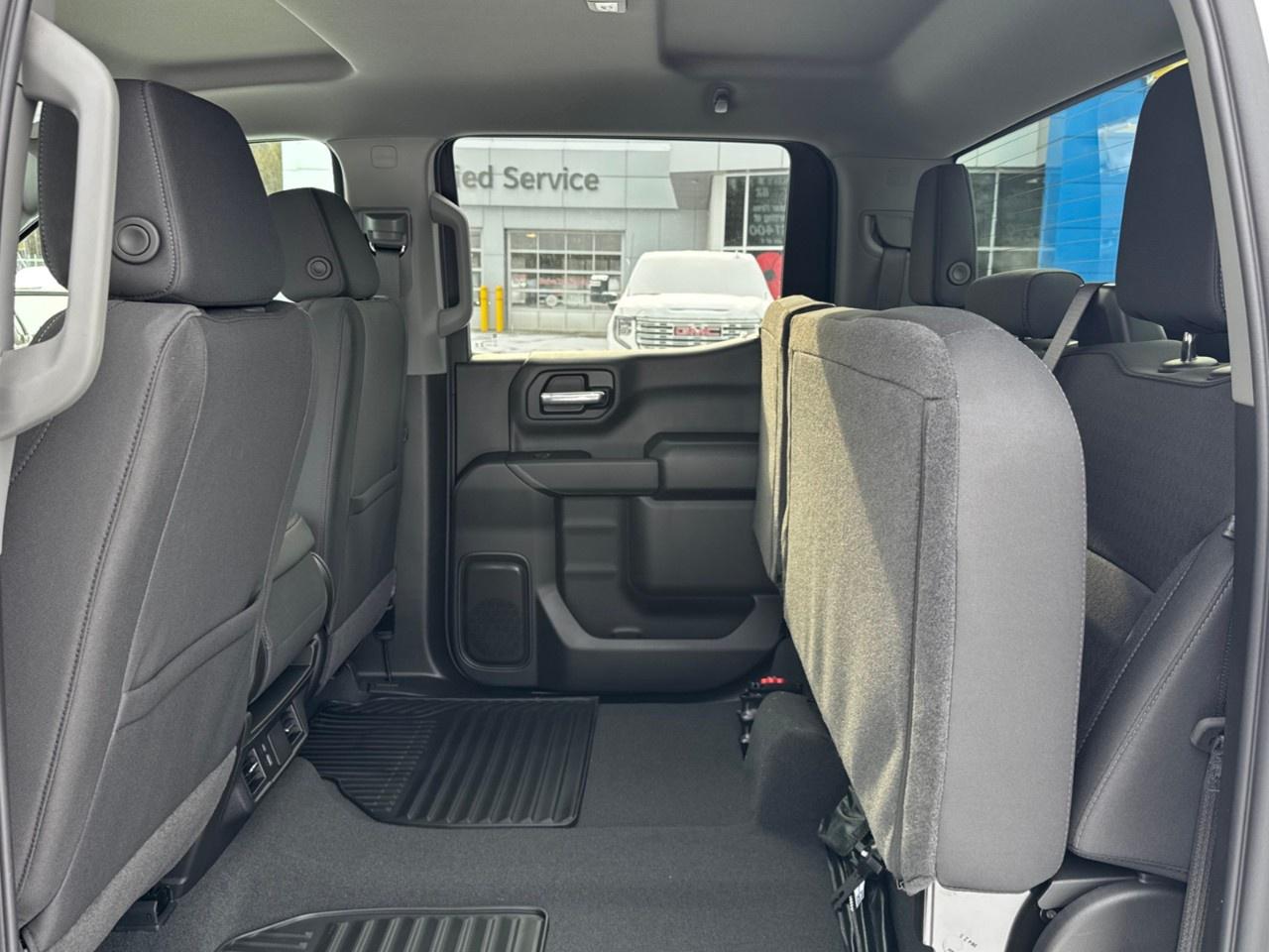 2026 GMC Sierra 1500 Crew Cab Short Box 4-Wheel Drive Pro Photo
