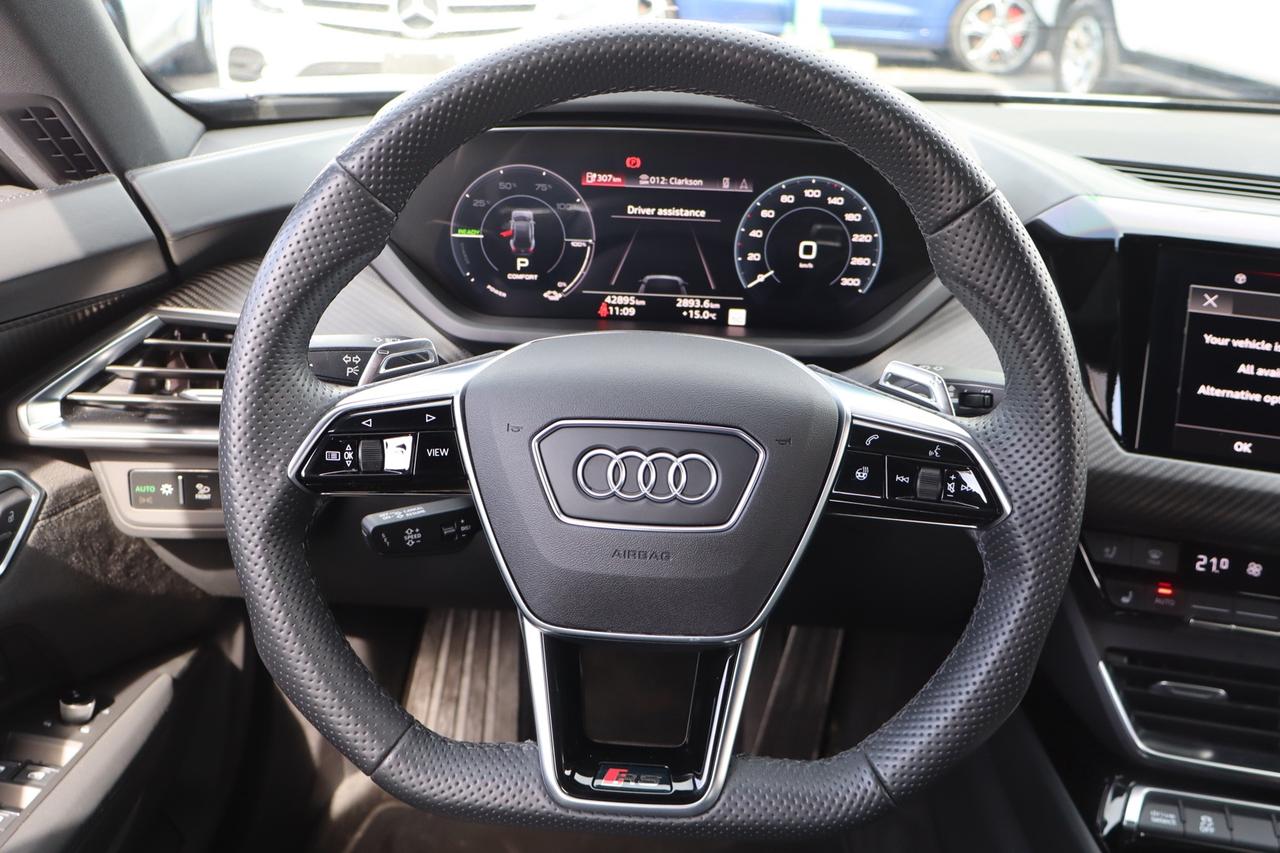 2022 Audi RS e-tron GT quattro   No Accident   Clean Carfax   Carbon F Photo