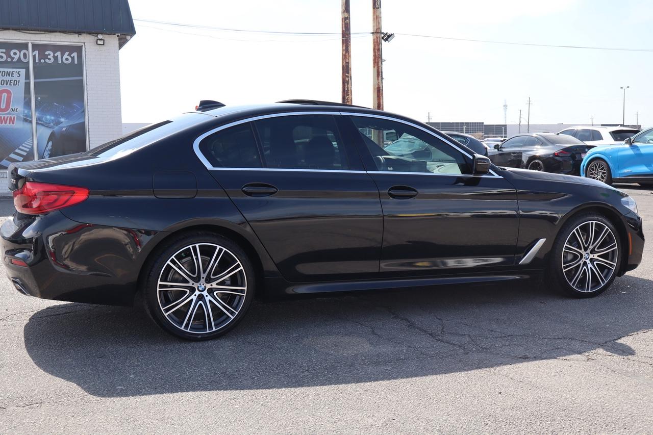 2020 BMW 5 Series 530i xDrive Photo